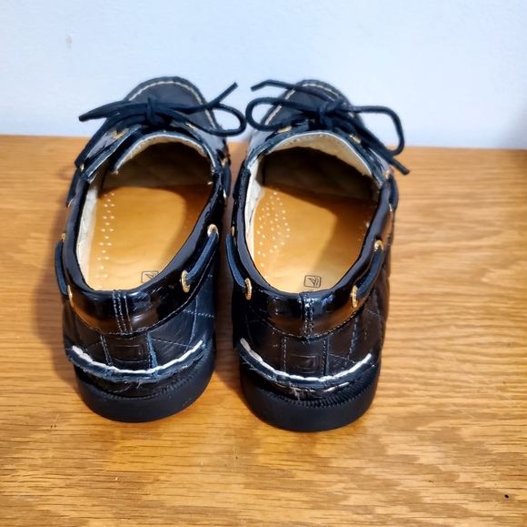 sperry topsider women's size 9 black genuine leather quilted flat. - Picture 2 of 5